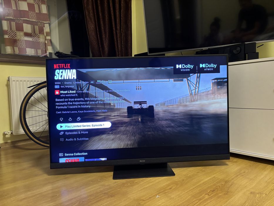 Hisense 55u8hq smart tv