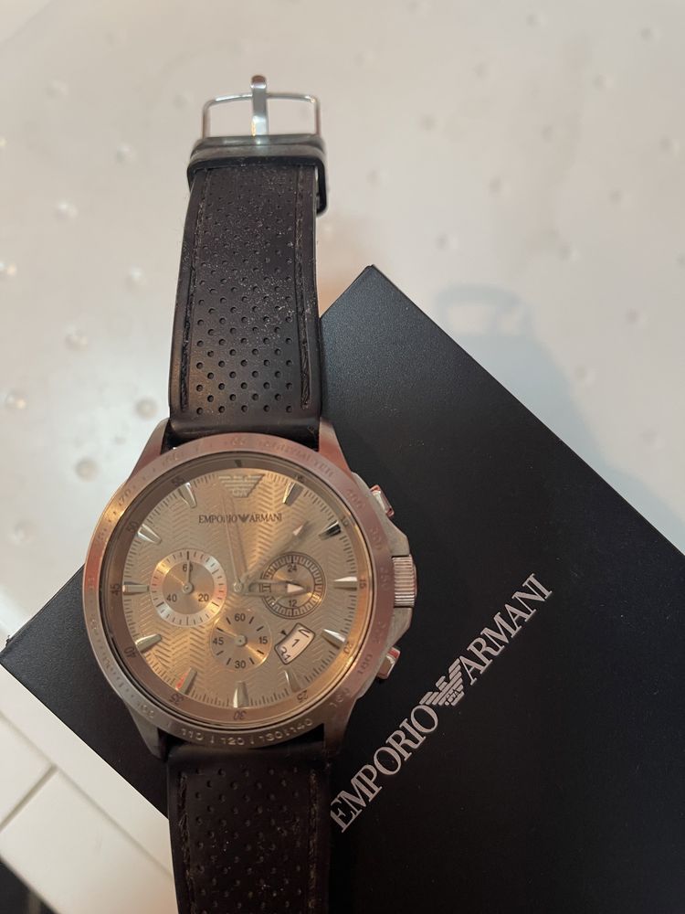 Часовник Emporio Armani AR 0634