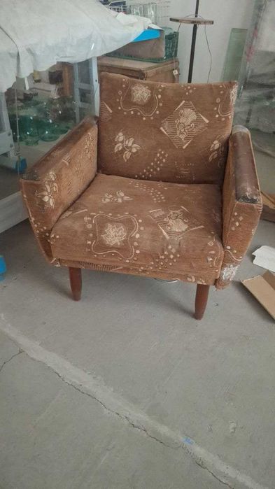 Мягкое удобное кресло — срочно продам!