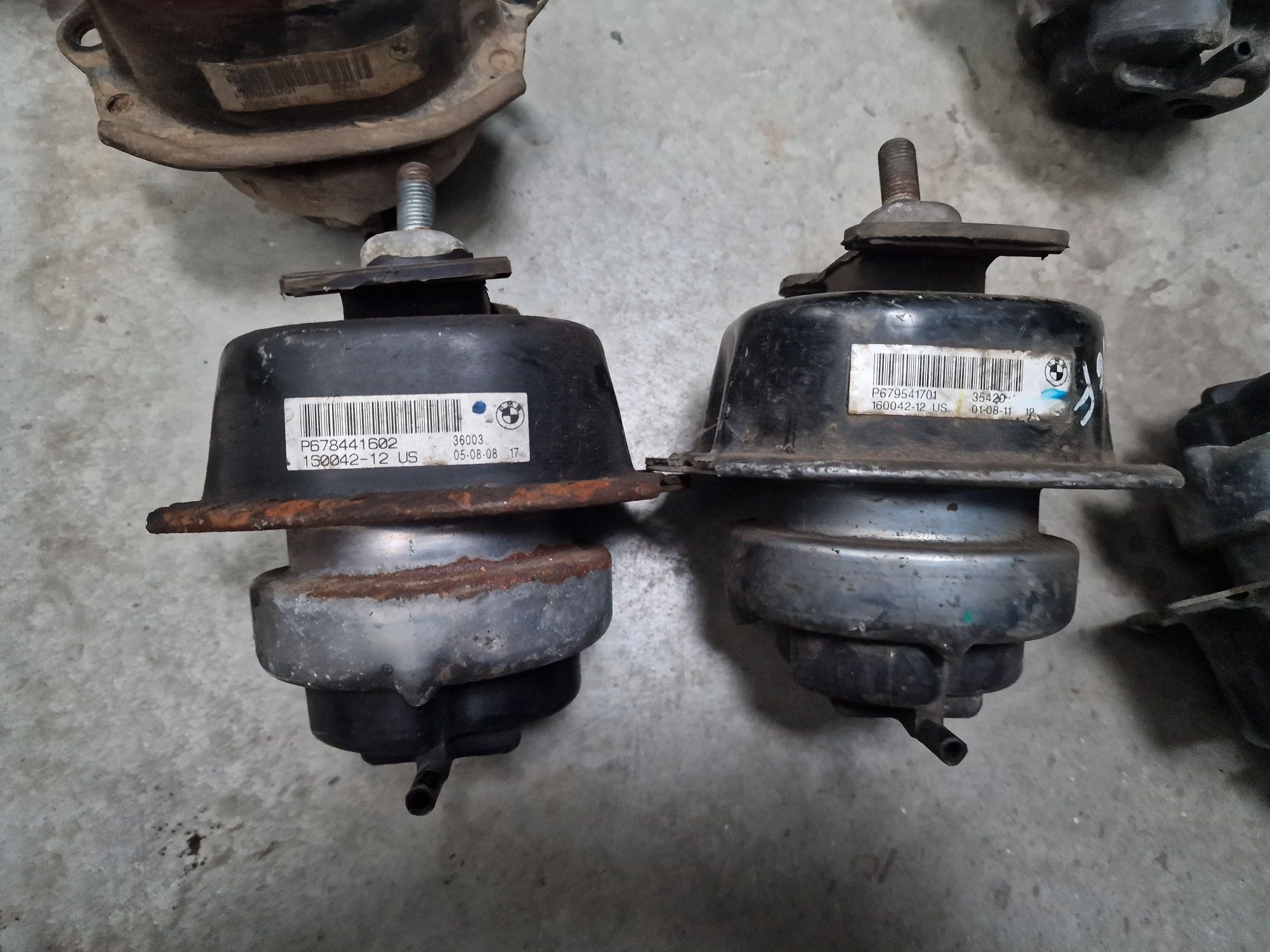 Tampon tampoane motor bmw x5 x6 stanga e70 e71