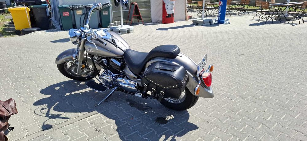 Yamaha xvs1100 v-star dragstar