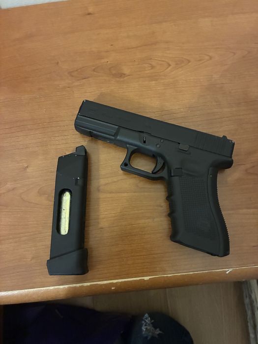 Glock 17 airsoft