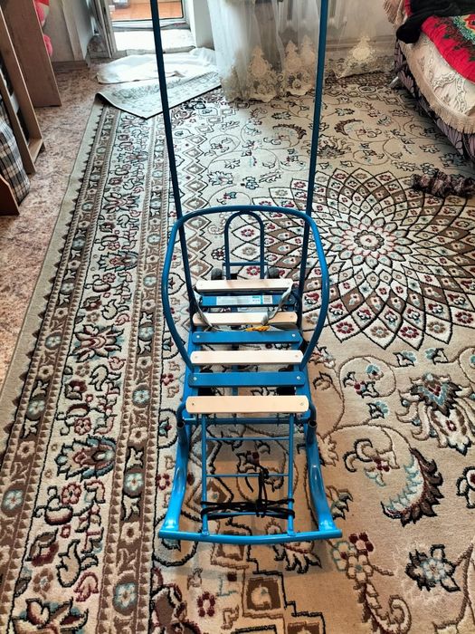 Санки с колесами