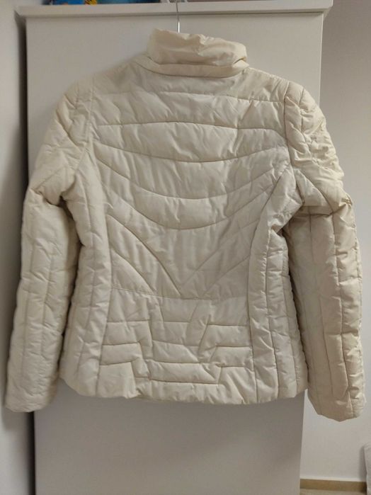 Дамско късо зимно яке