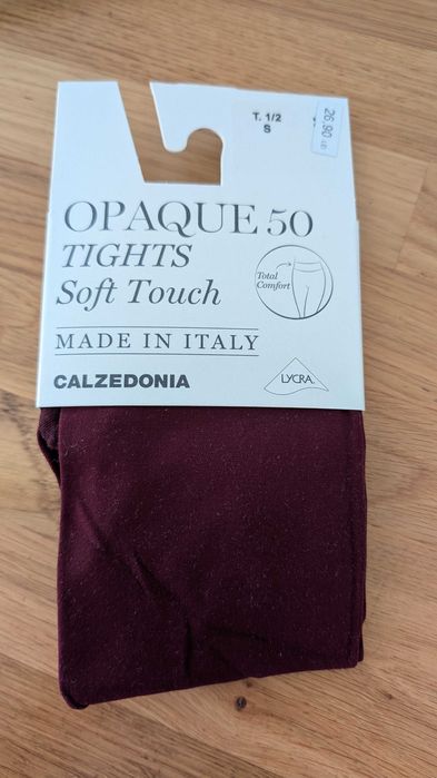 Dres color Calzedonia