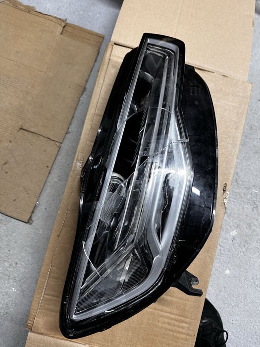 Far dreapta full led matrix audi a6.4g.cod:4g0941036.