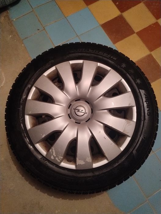 4 jante de tabla pentru Opel Astra J cu anvelope Michelin de iarna 205