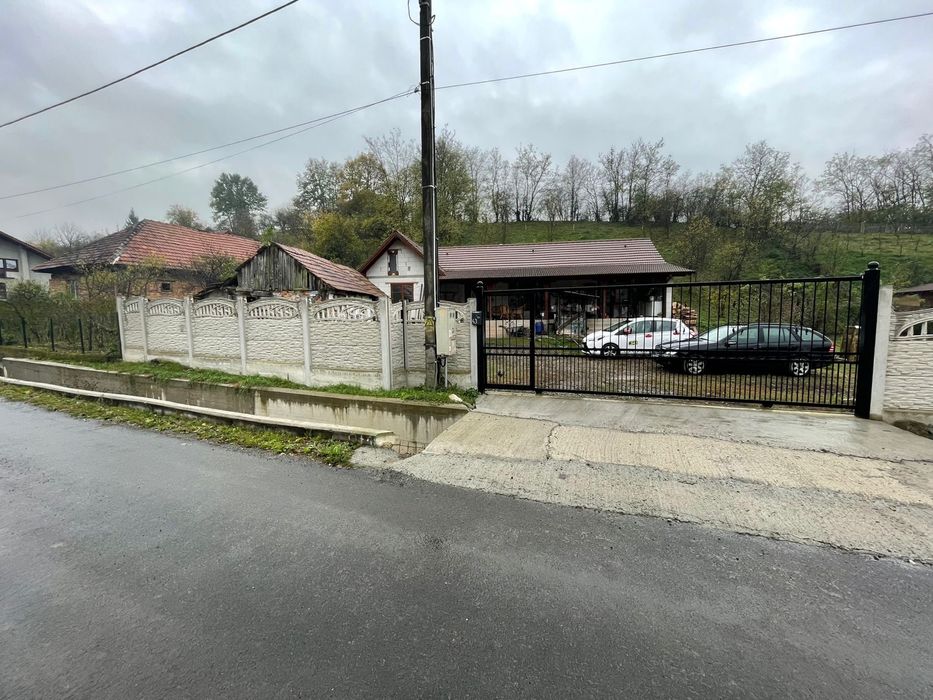 Casa la munte, 15 km de Alba Iulia
