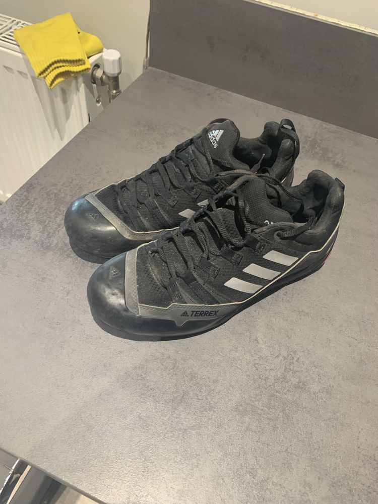 Addidas T-rex оригинални