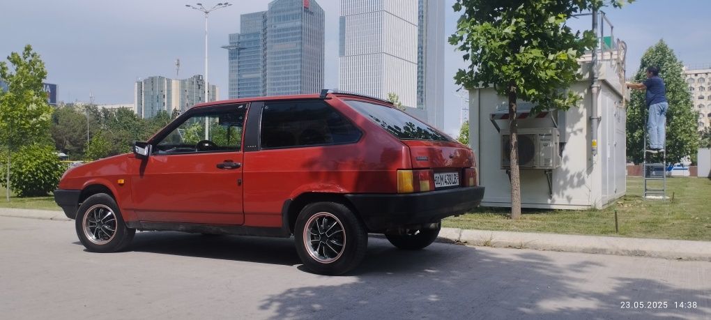 Lada 2108 Sotiladi !!!