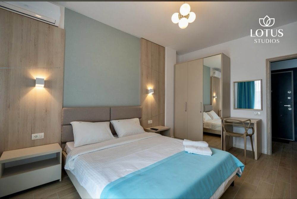 Studio Lotus Mamaia