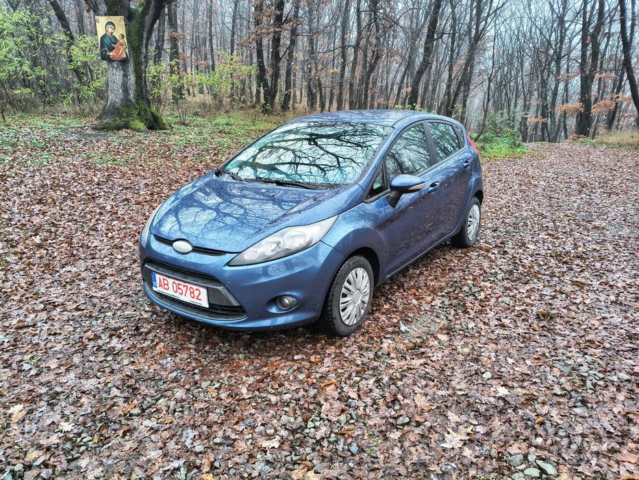 Ford Fiesta 2009 rar efectuat 1.3 benzina