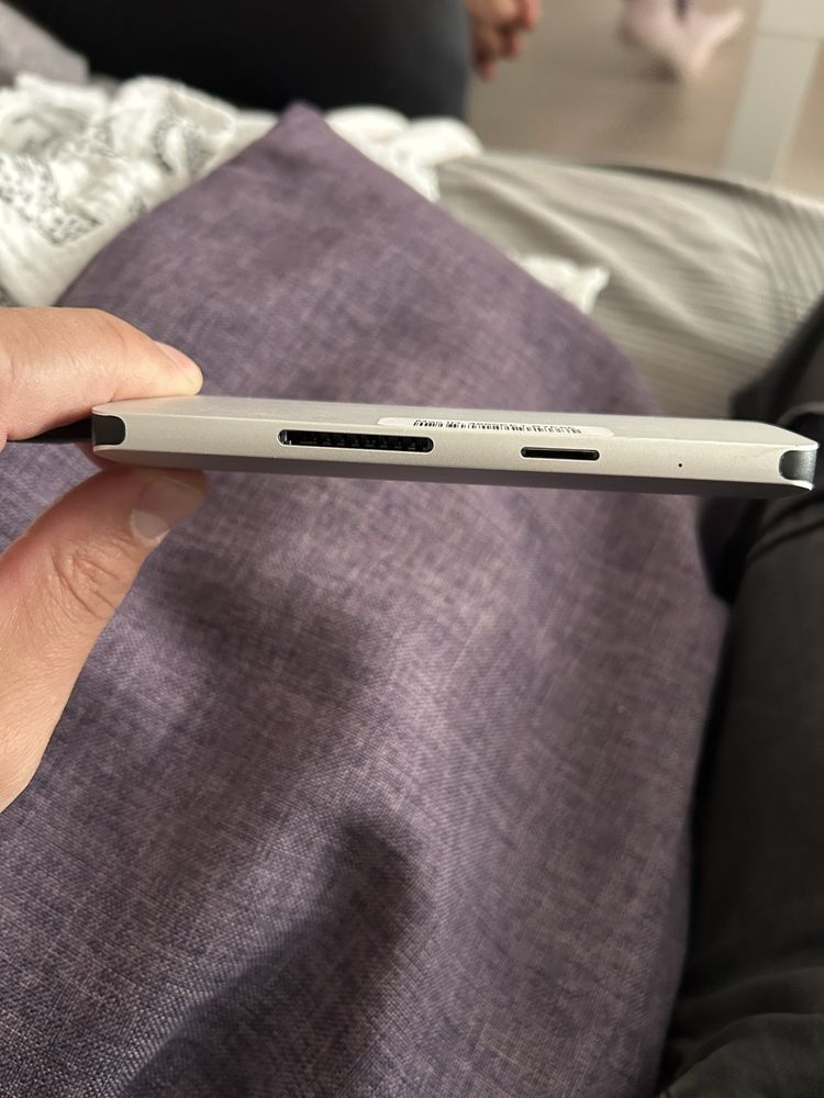 Мултимедиен адаптер за apple