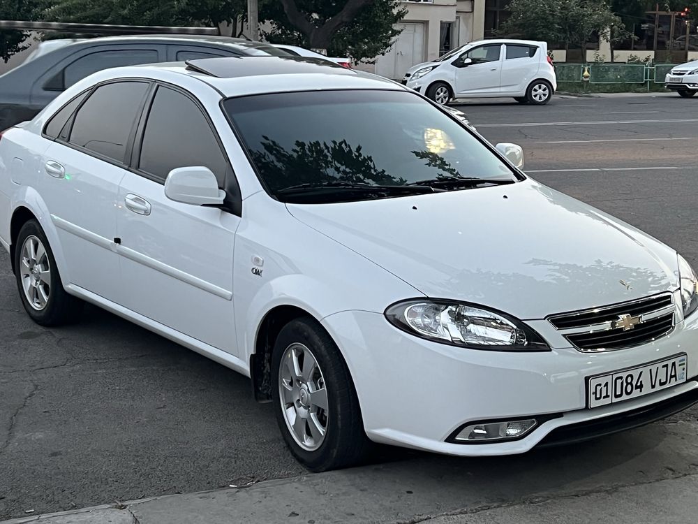 Продам Jentra 2020 год автомат