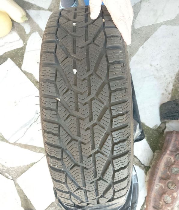 Авточасти Гуми и джанти