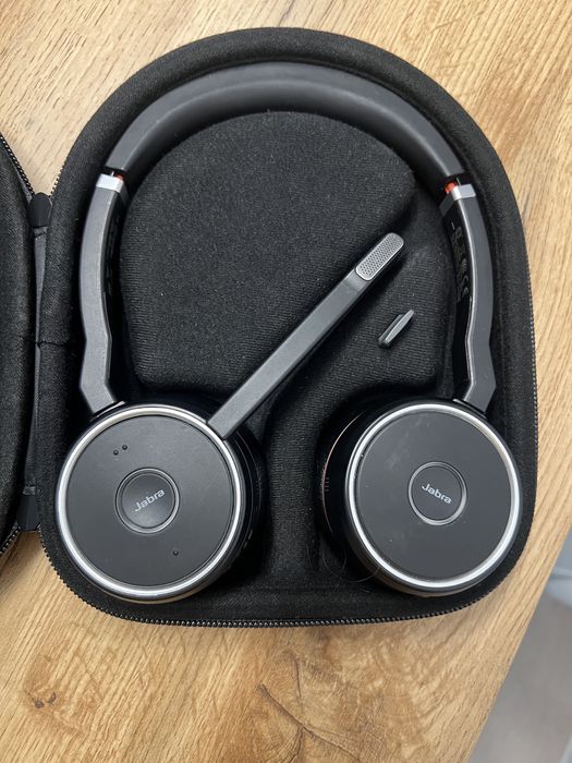 Jabra Evolve 75 cu docking