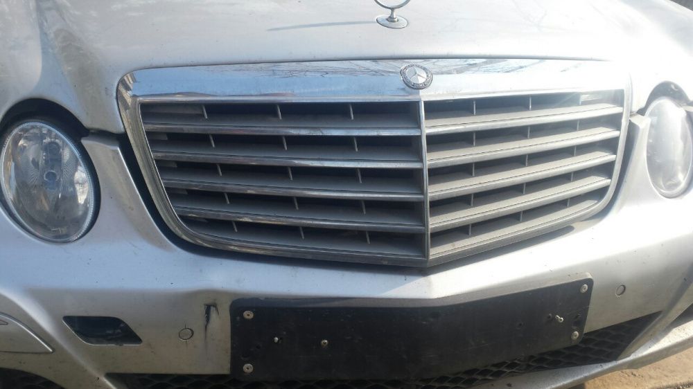 Мерцедес Е-класа Е220 - 2008г. на части