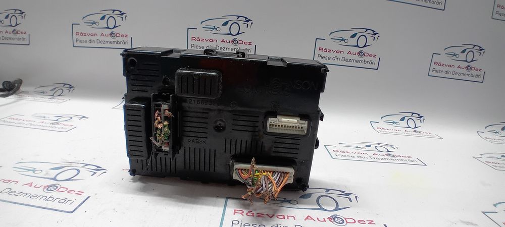 calculator bcm renault clio 3 2009