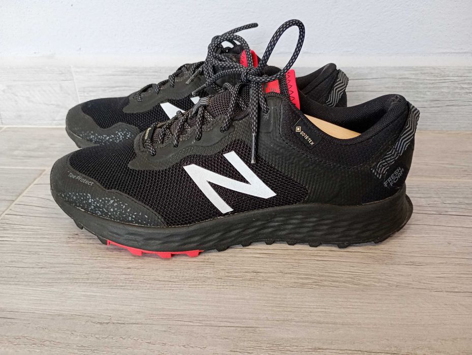 New Balance  Gore Tex  маратонки за бягане номер 42, 5 стелка 27 см