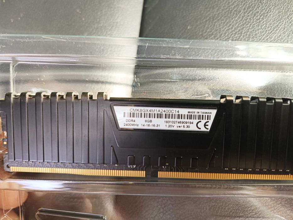 Memorie DDR 4 - 8 GB