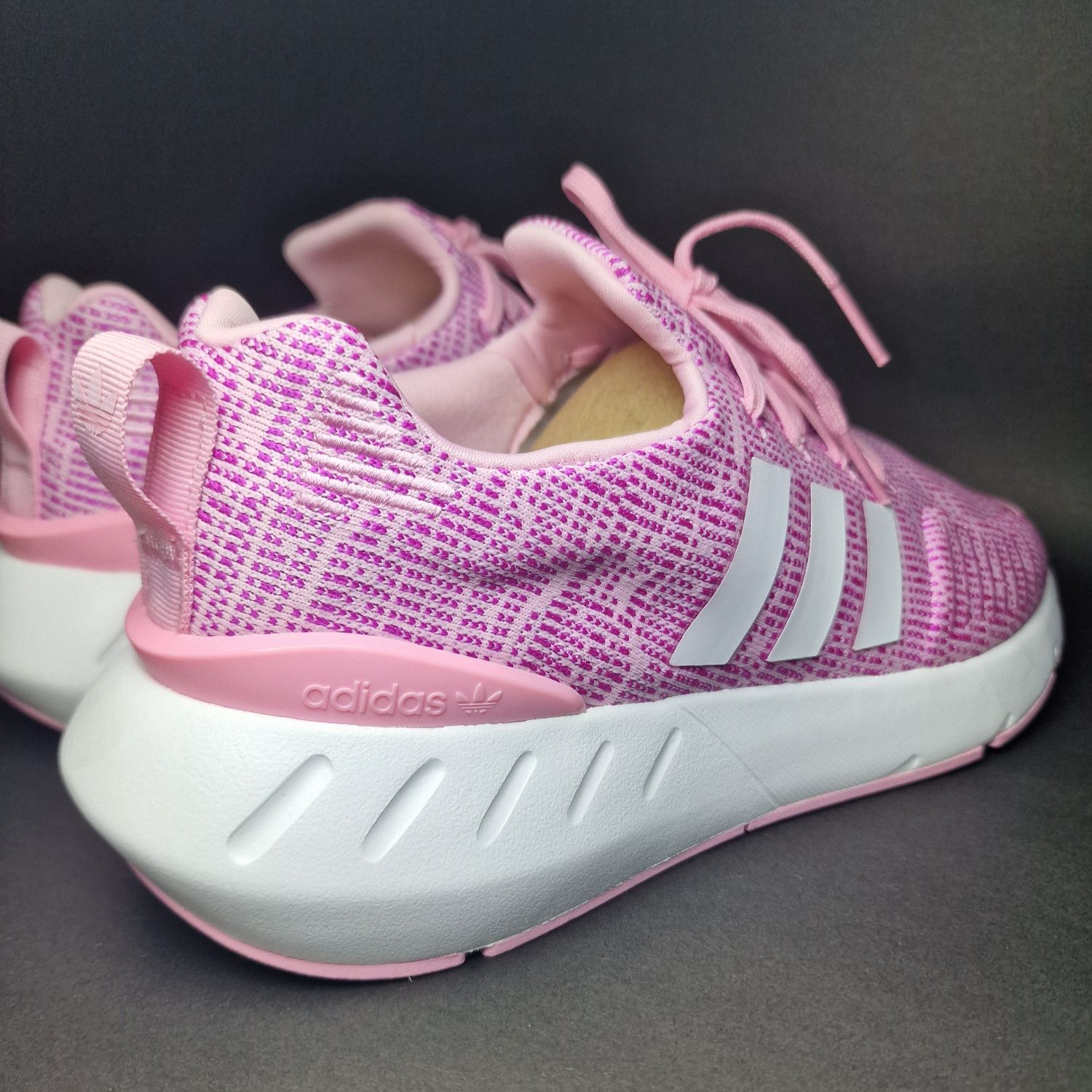 Кроссовка Adidas Swift Run 22 J 100% оригинал