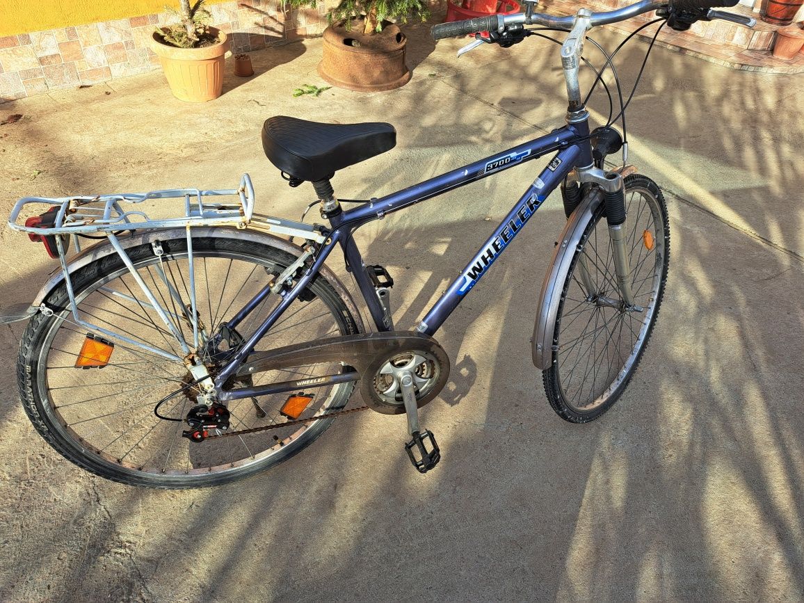 Bicicleta cadru aluminiu, roti de 28 inch
