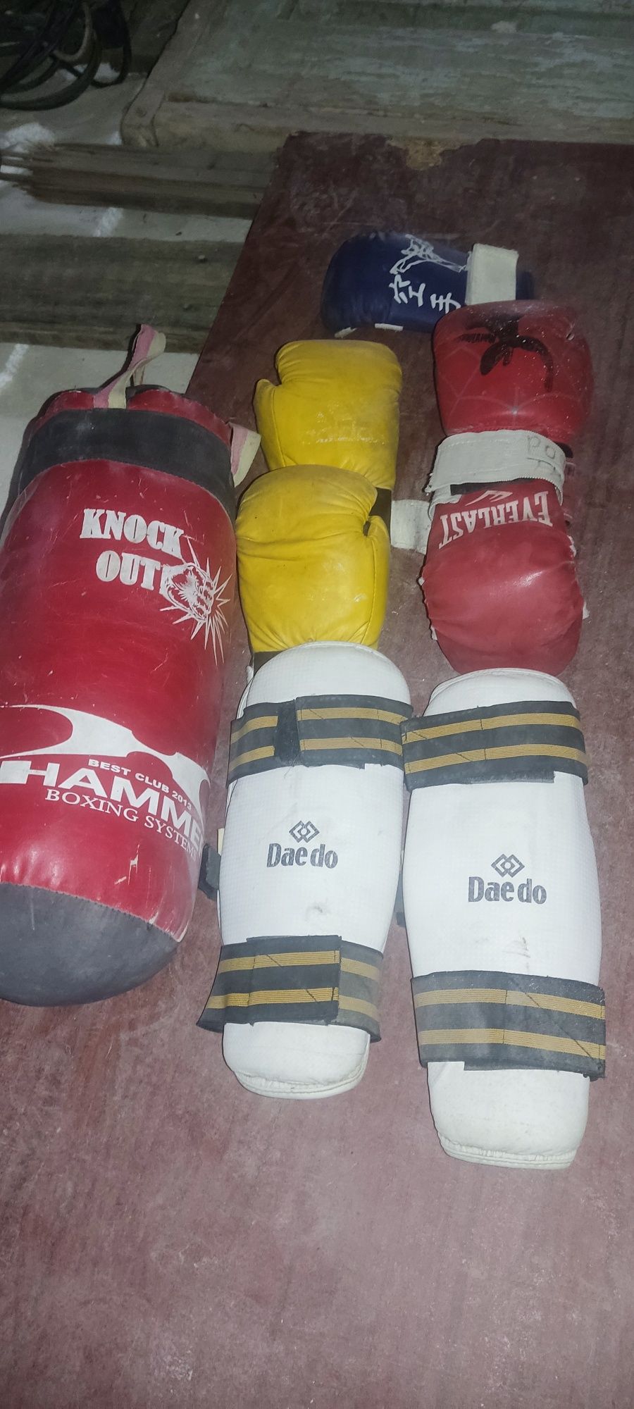Mushok boks perchatka 7-8 yoshga