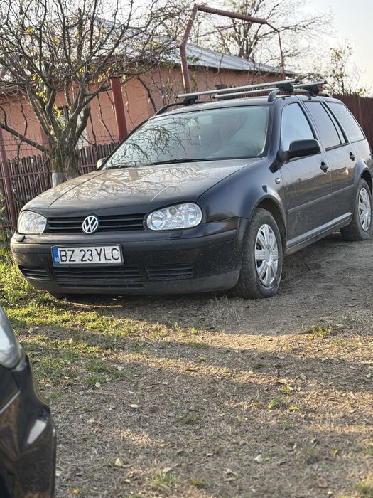Vand golf iv 1.6 benzina