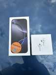 Iphone 16 pro 128 GB Black Titanium si airpods