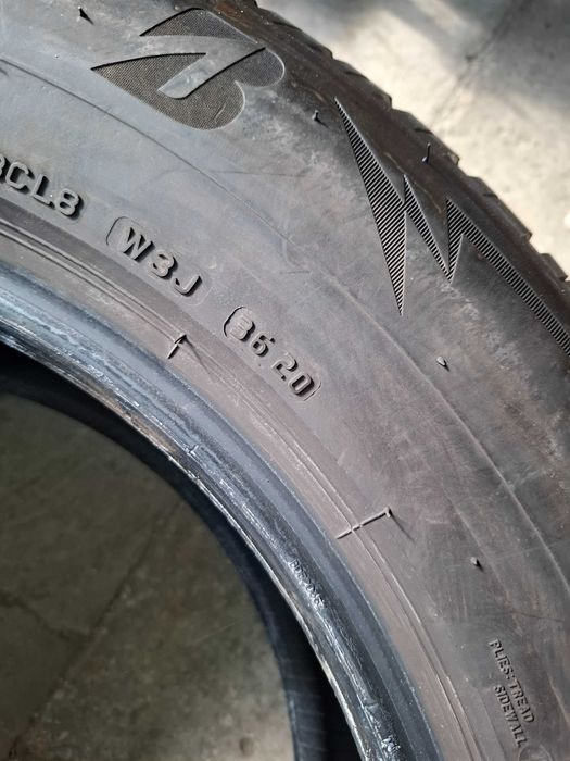 4 Зимни гуми Bridgestone 235/65/17 ДОТ20 (безплатно поставяне)