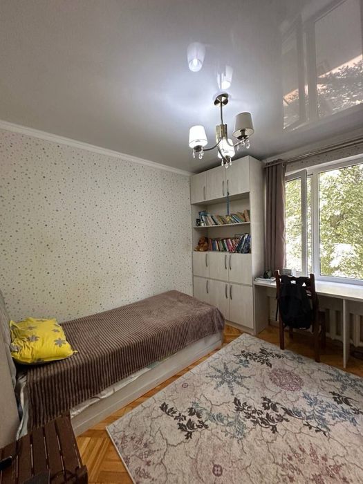 Квартира вторичка на ц 4 кафе Plov