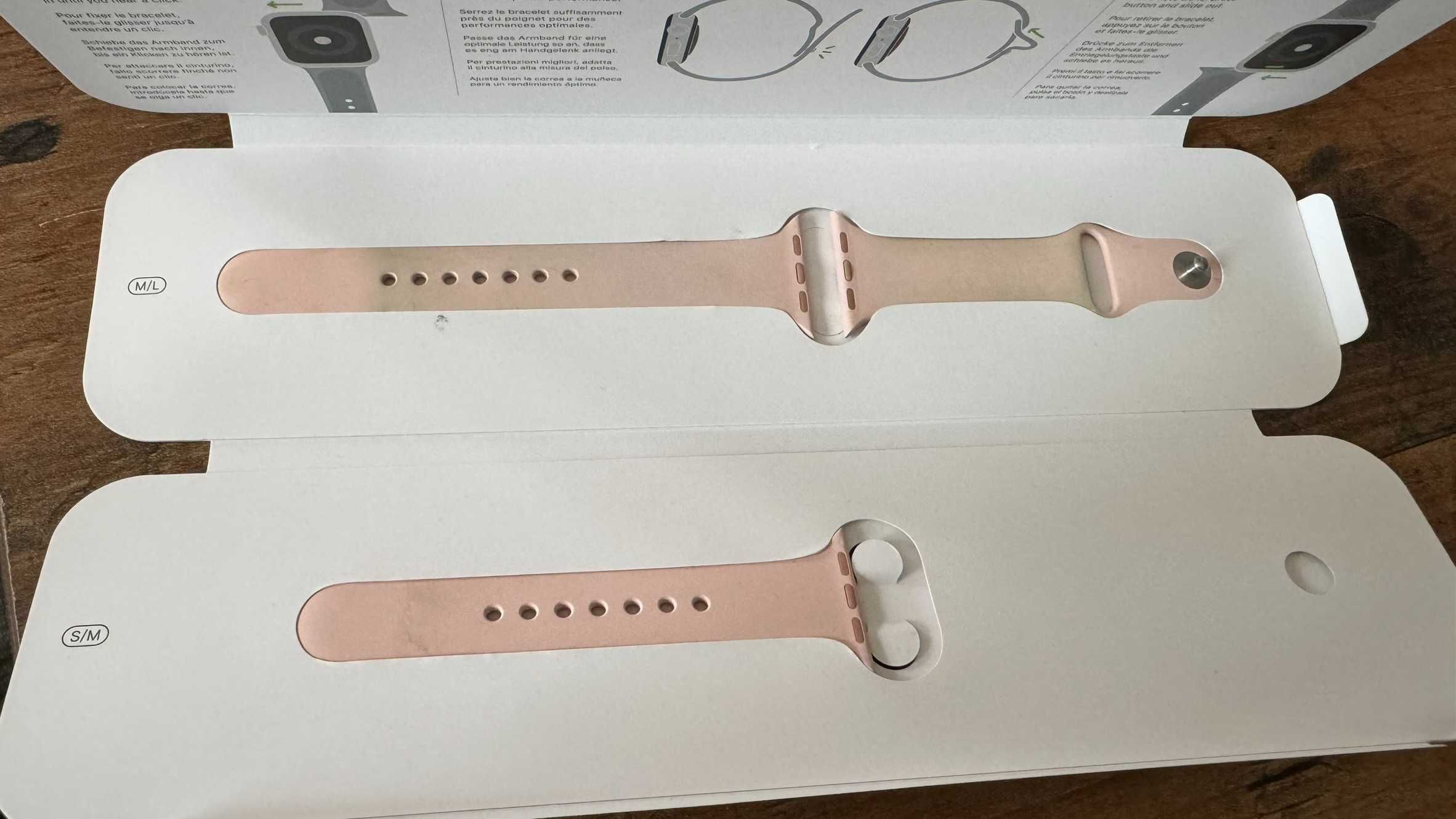 Смарт часовник Apple Watch Series 5 Rose (40mm)