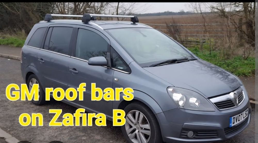 Греди багажник таван Opel Zafira B