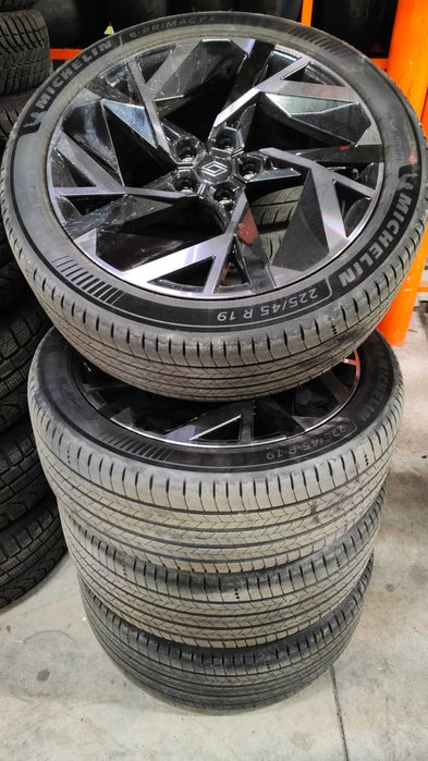 Оригинални джанти 19" с дизайн "Elixir", 5х114,3, 7.5Jx19, ET35, 66.1