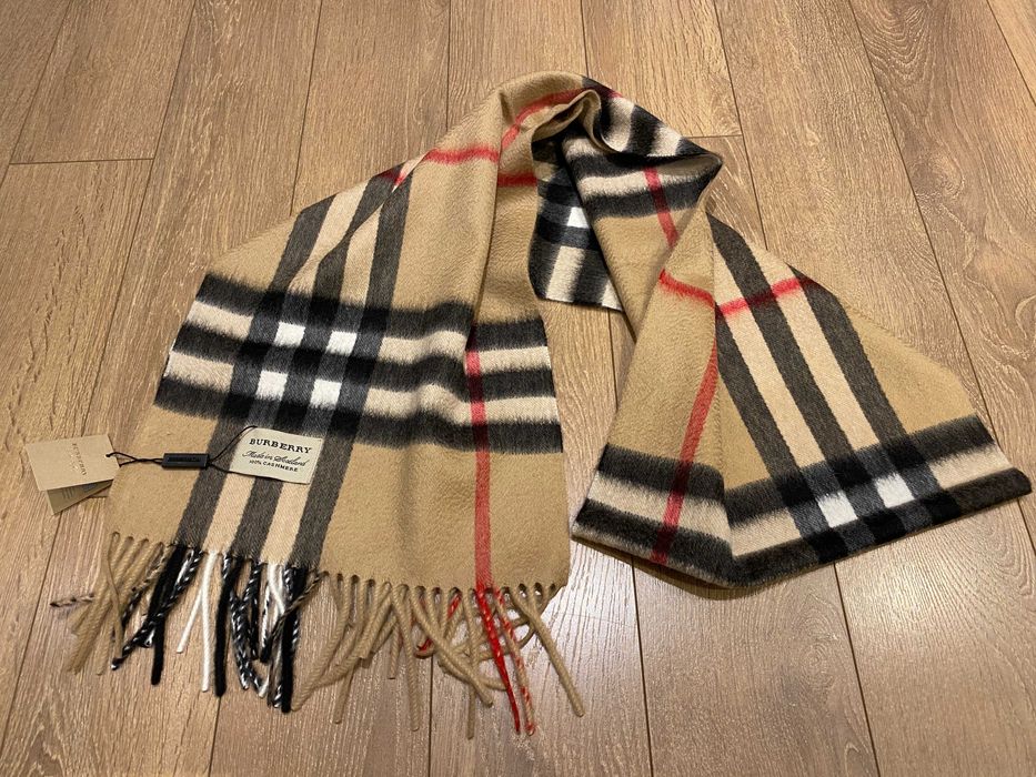 ОРИГИНАЛЕН BURBERRY Heritage Camel кашмирен шал
