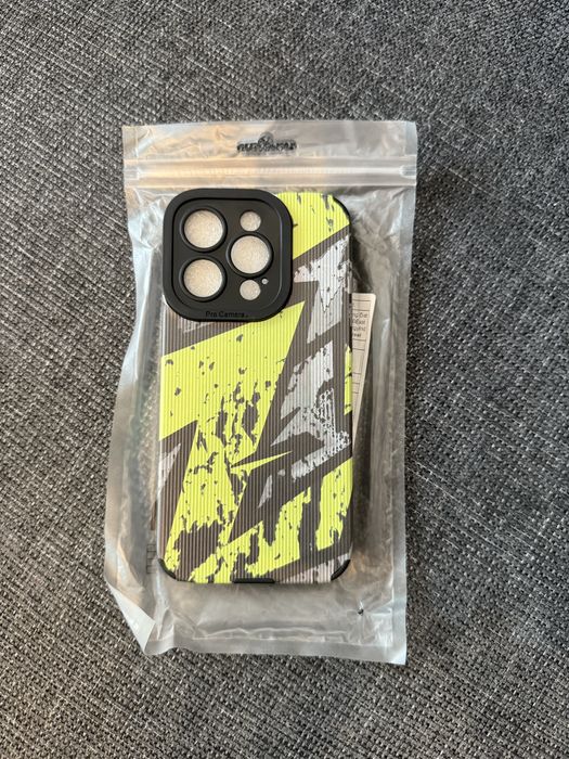 Huse Iphone 15, Pro, Pro Max si 16 Pro Max