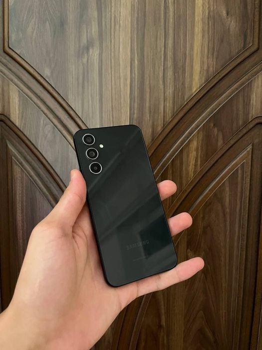 Samsung a54 srochniy sotiladi