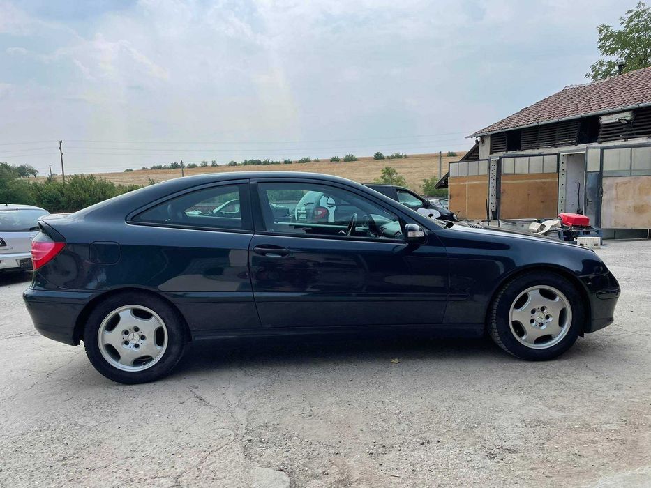 Само на части Mercedes-Benz C 200 2.0 компресор