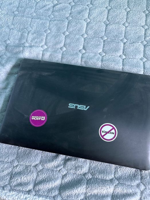 Laptop asus i7 utilizat