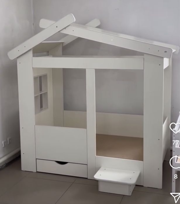 Продам детскую кроватку