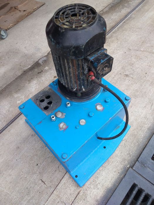 Vand centralina hidraulica cu motor 380 v