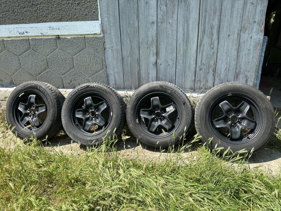 Roti Iarna VW Passat B8 Golf 7 8 Jante Structurate 215 60 16