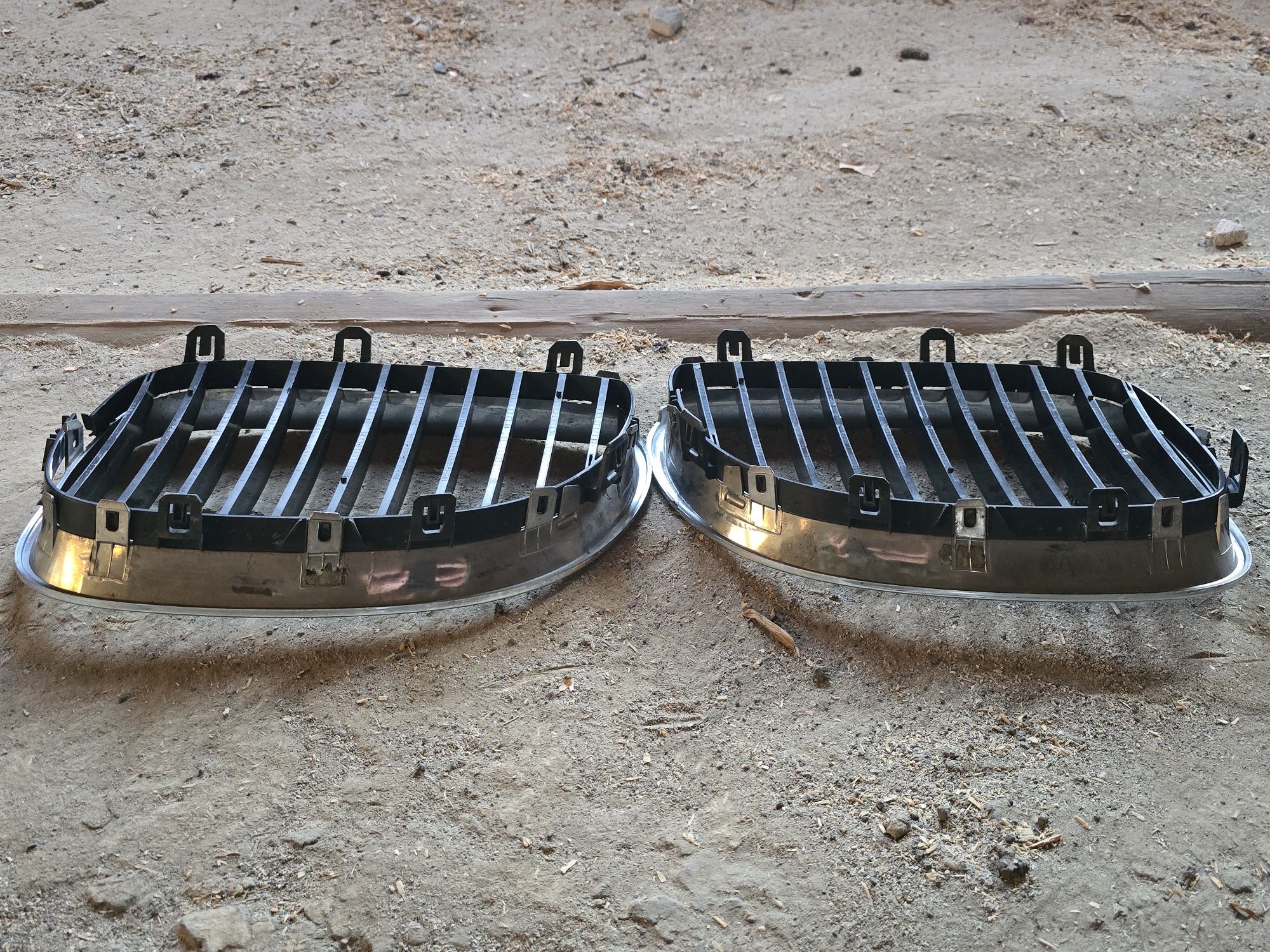 Grile /nări crom bmw e60
