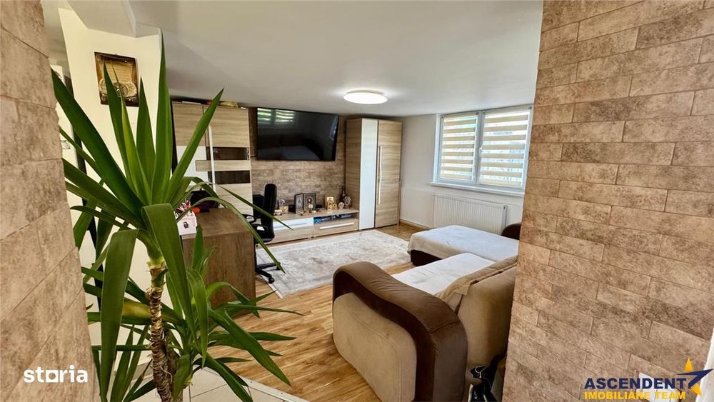 FILM&Tur 3D!Casa eleganta,curte amenajata, garaj, Brancovenesti,Mures