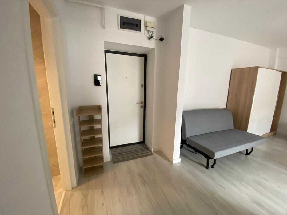 Apartament studio de închiriat