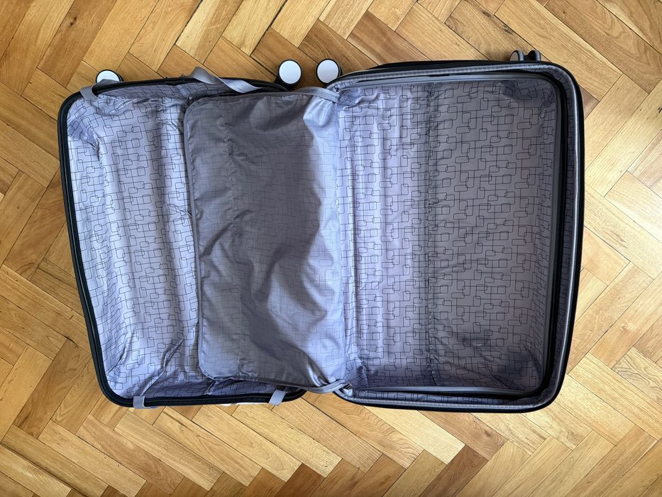 Продам чемодан большой 28’’