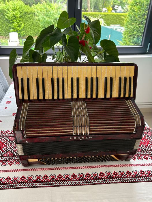 Acordeon Hohner 120 basi