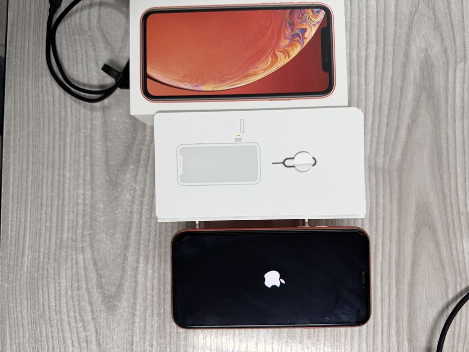 Iphone XR  coral