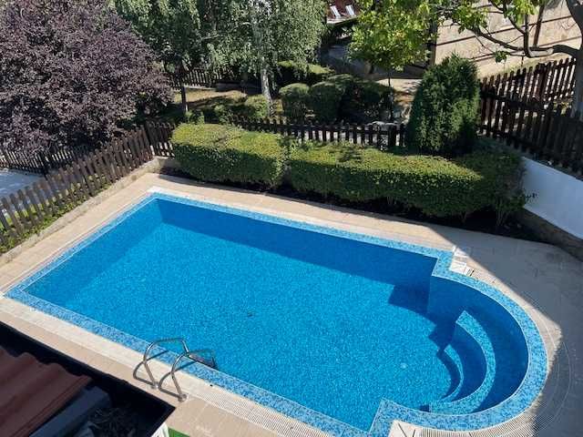 Продава се Къща в Ахелой - 146 кв.м за 1131 €/кв.м - Снимка #1