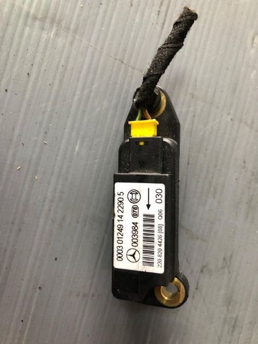 senzor impact mercedes e-class w210